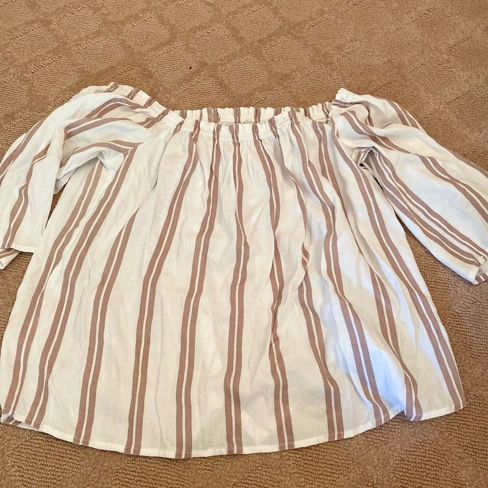 Crop Boxy Top - Picture 3 of 3